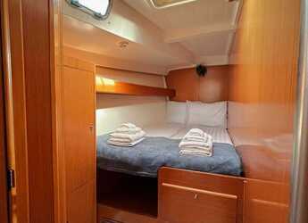 Rent a sailboat in Marina Tourlos - Cyclades 50.5