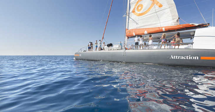 Louer catamaran à Naviera Balear - Catamarán de eventos