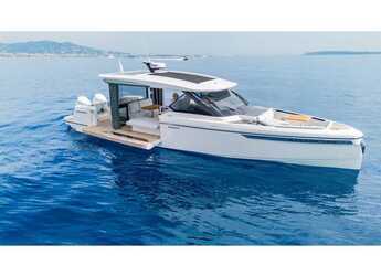 Chartern Sie motorboot in Agios Kosmas Marina - Saxdor 400 GTO