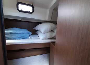 Rent a sailboat in Lavrion Marina - Oceanis 46.1