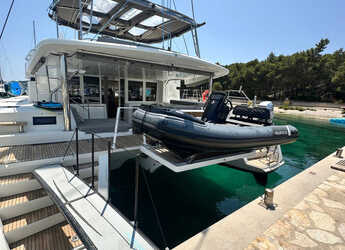Alquilar catamarán en Marina Frapa - Lagoon 52F