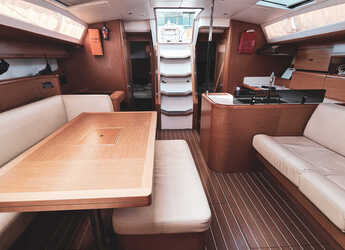 Louer voilier à Marina Frapa - Jeanneau 53