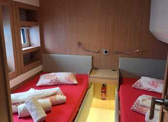 Alquilar catamarán en Marina Kastela - Bali 5.4