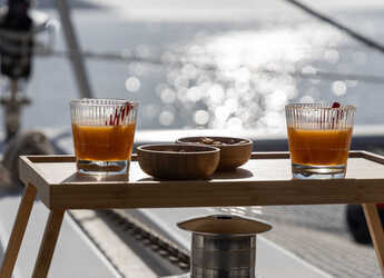 Rent a catamaran in Sumpetar - Lagoon 450 Fly