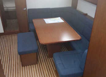 Rent a sailboat in Marina di Scarlino - Bavaria Cruiser 46 Style