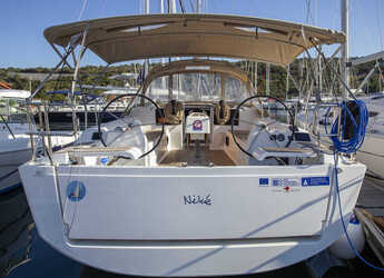 Chartern Sie segelboot in Marina Polesana - Dufour 382 GL