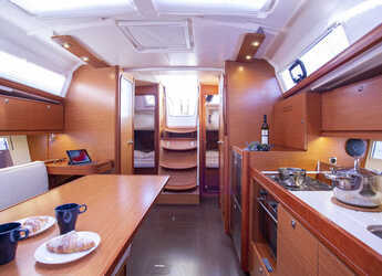 Chartern Sie segelboot in Marina Polesana - Dufour 382 GL