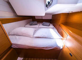 Noleggiare sailboat in Punat Marina - Sun Odyssey 519 - 5 cab.