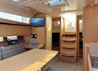 Rent a sailboat in Marina Flensburg Sonwik - Dufour 382 GL