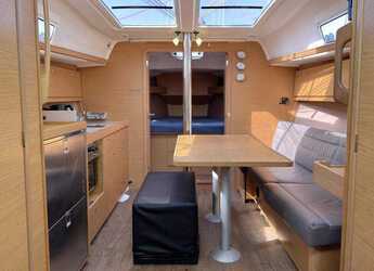 Rent a sailboat in Marina Flensburg Sonwik - Dufour 382 GL