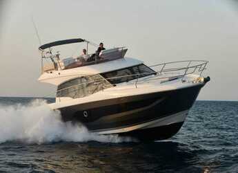 Rent a motorboat in Split (ACI Marina) - Prestige 420 Fly