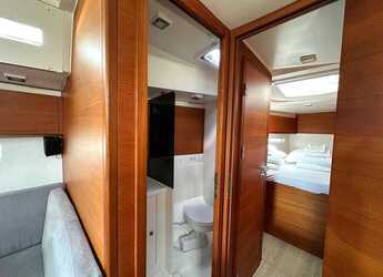 Alquilar velero en Marina Baotić - More 55