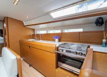 Alquilar velero en Marina Baotić - Sun Odyssey 519 - 5 cab.