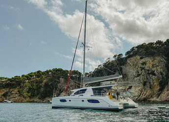 Rent a catamaran in El masnou - Leopard 44