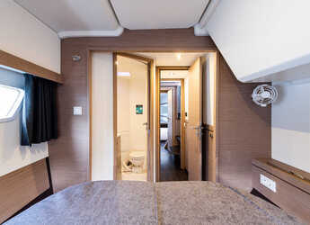 Alquilar catamarán en Nea Peramos - Isla 40