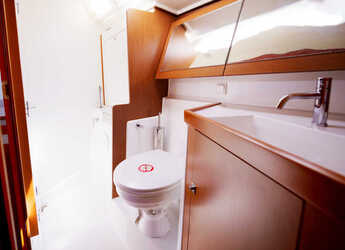 Alquilar velero en Nea Peramos - Oceanis 45