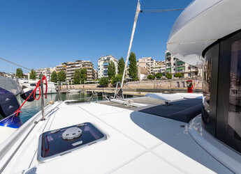 Alquilar catamarán en Nea Peramos - Lagoon 42