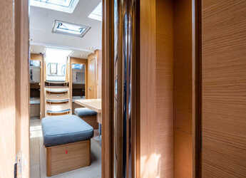 Rent a sailboat in Nea Peramos - Dufour 460 Grand Large