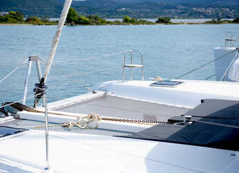 Alquilar catamarán en Nea Peramos - Lagoon 42
