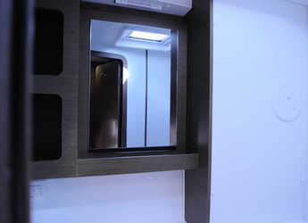 Alquilar catamarán en Nea Peramos - Lagoon 42