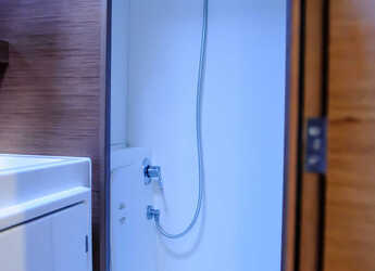 Alquilar catamarán en Nea Peramos - Lagoon 42