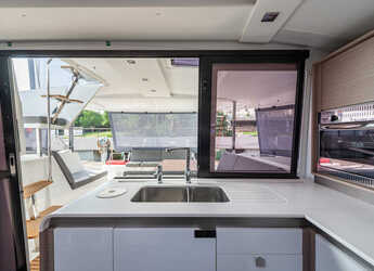 Rent a catamaran in D-Marin Marina Lefkas - Isla 40