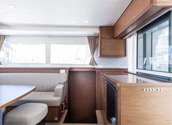 Rent a catamaran in D-Marin Marina Lefkas - Lagoon 450 F