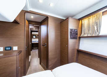 Rent a catamaran in D-Marin Marina Lefkas - Lagoon 450 F