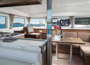 Noleggiare catamaran in Marina Tankerkomerc - Lagoon 40 - 4 + 2 cab