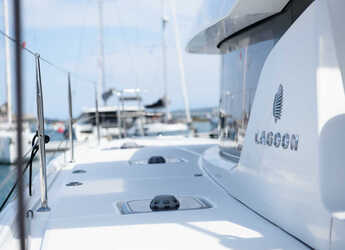 Rent a catamaran in D-Marin Marina Lefkas - Lagoon 42