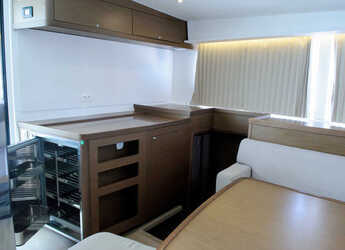 Rent a catamaran in D-Marin Marina Lefkas - Lagoon 42