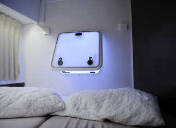 Rent a catamaran in D-Marin Marina Lefkas - Lagoon 42