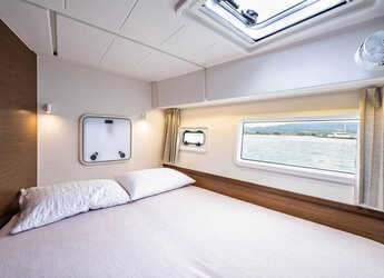 Rent a catamaran in Nea Peramos - Lagoon 42