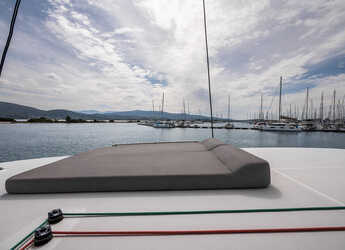 Rent a catamaran in Nea Peramos - Lagoon 42