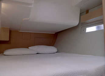 Rent a sailboat in D-Marin Lefkas Marina - Dufour 412 Grand large