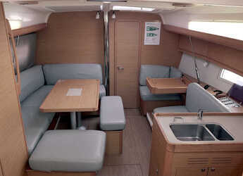 Rent a sailboat in D-Marin Lefkas Marina - Dufour 412 Grand large