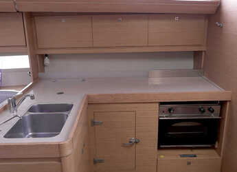 Rent a sailboat in D-Marin Lefkas Marina - Dufour 412 Grand large