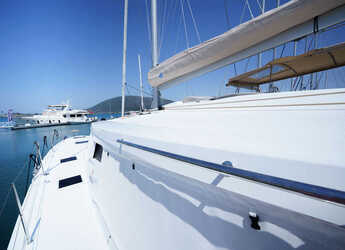 Rent a catamaran in D-Marin Marina Lefkas - Astréa 42