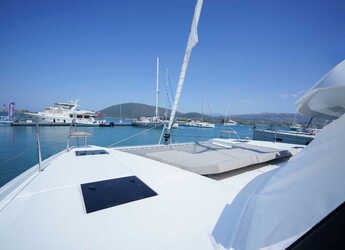 Rent a catamaran in D-Marin Marina Lefkas - Astréa 42