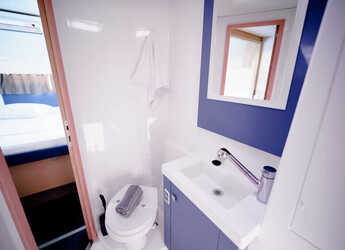 Rent a catamaran in D-Marin Marina Lefkas - Astréa 42