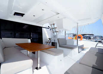 Rent a catamaran in D-Marin Marina Lefkas - Astréa 42