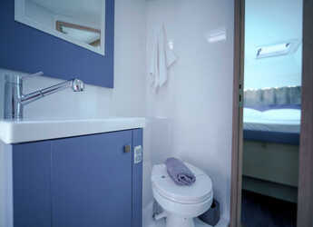 Rent a catamaran in D-Marin Marina Lefkas - Astréa 42