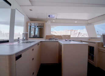 Rent a catamaran in D-Marin Marina Lefkas - Astréa 42