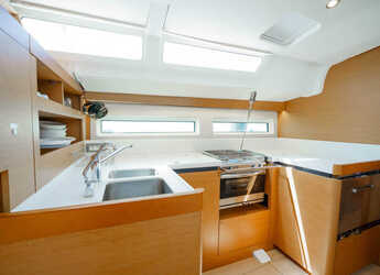 Rent a sailboat in D-Marin Marina Lefkas - Sun Odyssey 490