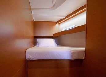 Rent a sailboat in D-Marin Marina Lefkas - Sun Odyssey 490