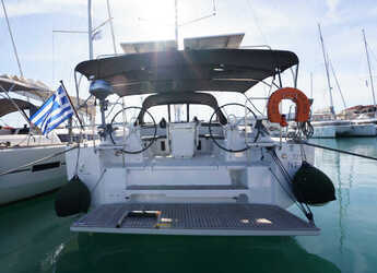 Rent a sailboat in D-Marin Lefkas Marina - Oceanis 40.1
