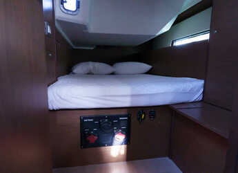 Rent a sailboat in D-Marin Lefkas Marina - Oceanis 40.1