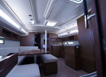 Rent a sailboat in D-Marin Lefkas Marina - Oceanis 40.1