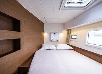 Rent a catamaran in D-Marin Marina Lefkas - Lagoon 42