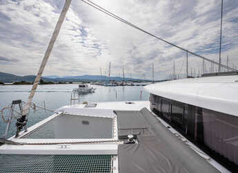 Rent a catamaran in D-Marin Marina Lefkas - Lagoon 42
